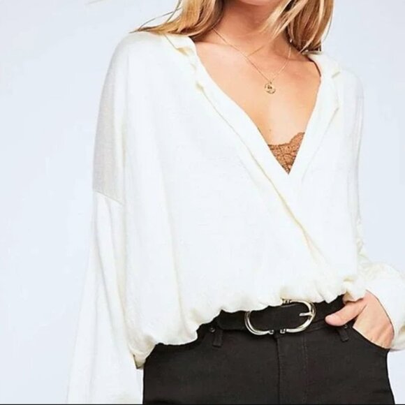 Free People Sweaters - Free People Knit Wrap Long Sleeve V-Neck Sweater - Size Medium